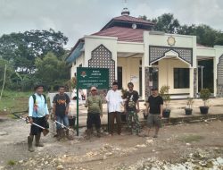 Masyarakat Kampung Lubang Buaya Kerja Bakti Menjelang Maulid Nabi Dan Peresmian Masjid Jami Al Muslim