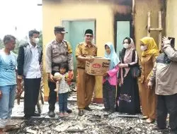 Pemdes Sindanggalih Salurkan Bantuan Sembako Kepada Korban Kebakaran