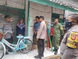 Polres Banjar Berikan Sepeda Angin Kepada Ibu Nurhayati