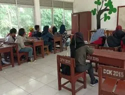 Kegiatan Belajar Mengajar Di PKBM Di Bunga Bangsa Patut Di Apresiasi