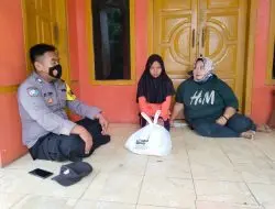 Bhabinkamtibmas Desa Neglasari Berikan Bantuan