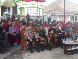 Dalam Rangka Pemulihan Ekonomi Nasional, Kapolsek Cingambul Hadiri Rembug Desa di Desa Cimanggugirang