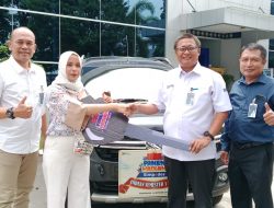 Istri Tentara Raih Mobil Panen Hadiah Simpedes BRI Bondowoso