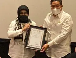 Dinkes Purwakarta Dapatkan Penghargaan Indeks SO TB terbaik di Jawa Barat.