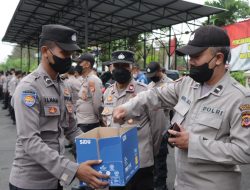 Secara Rutin Kapolres Banjar Ajak Personel Bersedekah