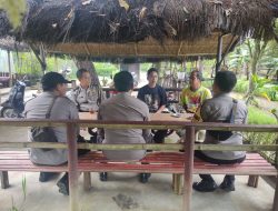 Hadapi Libur Nataru, Kapolsek Argapura Sambangi Objek Wisata Curug Ibun Sembari Sampaikan Pesan Kamtibmas Pada Pengelola
