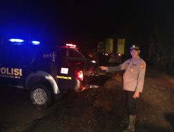 Kapolsek Ujungjaya Pimpin Pencarian Korban Hanyut Terbawa Arus Banjir