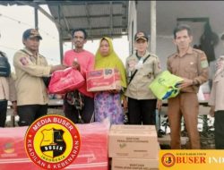 Tim Pemkab Tanbu Ke Satui Beri Bantuan Korban Kebakaran dan Puting Beliung