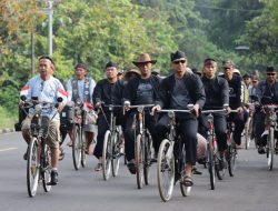 Pelihara Budaya Bangsa, Polres Banjar Goess Bareng Komunitas Sepeda Ontel