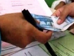 Diduga Setiap Siswa Kelas  IX di Pinta Uang Sebesar Rp.25 Ribu , Kepsek Itu Memang Benar