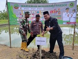 Peringati HPN 2023, PWI Blora Tanam Bibit Buah di Desa Jepangrejo