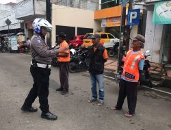 Sat Lantas Polres Banjar Pembinaan dan Penyuluhan Kepada Petugas Parkir