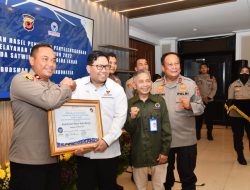 Polres Banjar Menerima Penghargaan Dari Ombusdman RI 