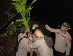 Polres Pagar Alam Kirim Personil Bantu Banjir Bandang Dan Longsor Kabupaten Lahat