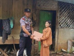 Jalin Silaturahmi, Bhabinkamtibmas Polsek Cimanggung Polres Sumedang Sambangi Warga Binaannya.