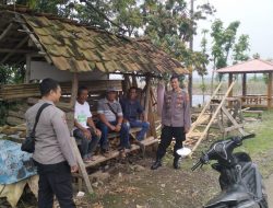 Polsek Ujungjaya Cegah Gangguan Kamtibmas Dengan Patroli Dialogis