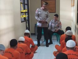 Sat Tahti Polres Banjar  Pembinaan Rohani dan Mental Keagamaan Tahanan