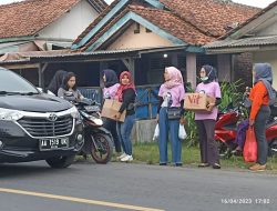 Sanggar Senam Yohan’s Studio Bagi Bagi Takjil