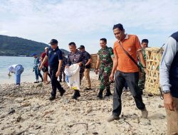 Pangkalan TNI AL Banten Gelar Bakti Sosial