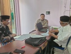 Bhabinkamtibmas  Polsek Plered Polres Purwakarta Sambang Silaturahmi Ke Kades Pamoyanan Dan Tokmas