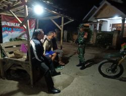 Sinergitas TNI-Polri, Bhabinkamtibmas Dan Babinsa Desa Malang Nengah Giat Kontrol Pos Ronda