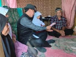 Bupati Majalengka Bantu Kebutuhan Keluarga dan Pendidikan Amel