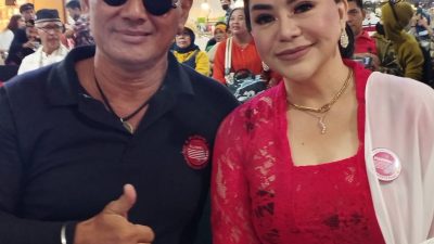 Anisa Bahar Menghadiri Acara Lomba Lagu Lagu Betawi Di Plaza Atrium Senen Jakarta Pusat