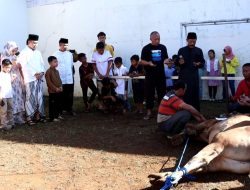 Polres Sumedang Potong Puluhan Hewan Kurban Idul Adha 1444