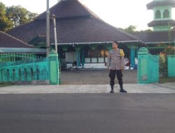Polsek Tomo Melaksanakan Pengamanan Ibadah Shalat Idul Adha 1444