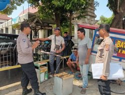 Penyuluhan Dan Pemasangan Spanduk Tentang TPPO Bhabinkamtibmas Disambut Warga