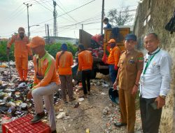 Kolaborasi Kasie Trantib Kec. Babelan Bersama Tim Pasal Dan UPTD Wilayah 1 Lakukan Aksi K3 Dilokasi TPSL