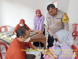 Bhabinkamtibmas Desa Mekarwangi Monitoring Kegiatan Imunisasi