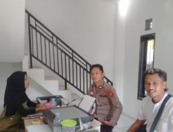 Bhabinkamtibmas Desa Cipeles Lakukan Giat Sambang Warga