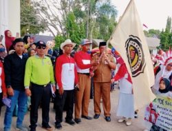 Camat Satui Lepas Ribuan Peserta Pawai Taman Kanak-Kanak (TK) Peringatan HUT RI ke-78