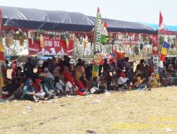 Polsek Tomo Melaksanakan Pengamanan Kegiatan Pawai Pembangunan Dalam Rangka Milangkala Desa Tolengas 