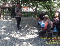 Bhabinkamtibmas Polsek Tomo Polres Sumedang Gelar Sosialisasi Layanan 110 