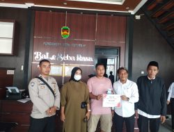 Catin Di Kampung Bebas Dari Narkoba Desa Sukatani Lakukan Tes Urine Sebelum Menikah