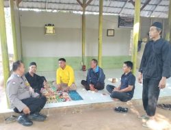 Bripka Pian Samsurijal Dari Polsek Conggeang, Lakukan Sambang ke Warga Desa Ungkal