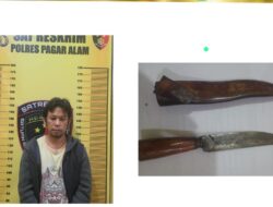 Kasatreskrim Mursal Mahdi, SE, MM Giring Andra Kepenjara Karena Kedapatan Membawah Pisau