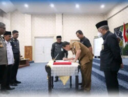 Ketua DPRD Lubuklinggau Bersama Walikota Tandatangani Berita Acara Penetapan Anggaran Dana Hibah Pilkada 2024