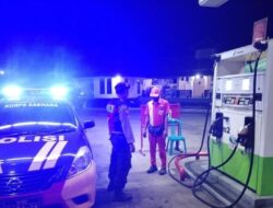 Polsek Tomo Polres Sumedang Laksanakan Patroli Malam hari Antisipasi Kriminalitas dan Gangguan Kamtibmas