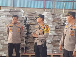 Pastikan Keamanan Logistik Pemilu, Kapolres Blora Cek Gudang KPU