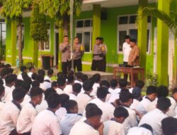 Kapolsek Kertajati Sambangi MTS Negeri 8 Majalengka dan Sampaikan Pesan Kamtibmas