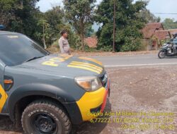 Polsek Tanjungmedar Polres Sumedang Polda Jabar melaksanakan KRYD siang hari