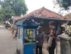 Samapta Polsek Tomo Polres Sumedang Gelar Sosialisasi Layanan 110 