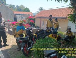 Anggota Polsek Tanjungmedar Polres Sumedang laksanakan sambang Kamtibmas 