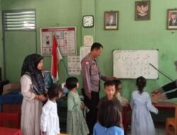 Cegah Aksi Perundungan/Bullying, Bhabinkamtibmas Desa Cipeles Kecamatan Tomo Berperan Aktif Dengan Sambangi Sekolah