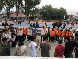 BEM Nusantara Bersama Aliansi Mahasiswa Majalengka! Menggelar Mimbar Bebas ” Menolak Keputusan Mahkamah Konstitusi Dan Evaluasi 9 Tahun Presiden Jokowi “