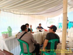 Anggota Polsek Tanjungmedar Tingkatkan Keamanan dengan Patroli Jalan Kaki