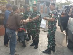 Kegiatan Jum’at Berkah pembersihan Masjid dan pembagian sembako kepada masyarakat dilakukan oleh Koramil 1003/Tanjungkerta
